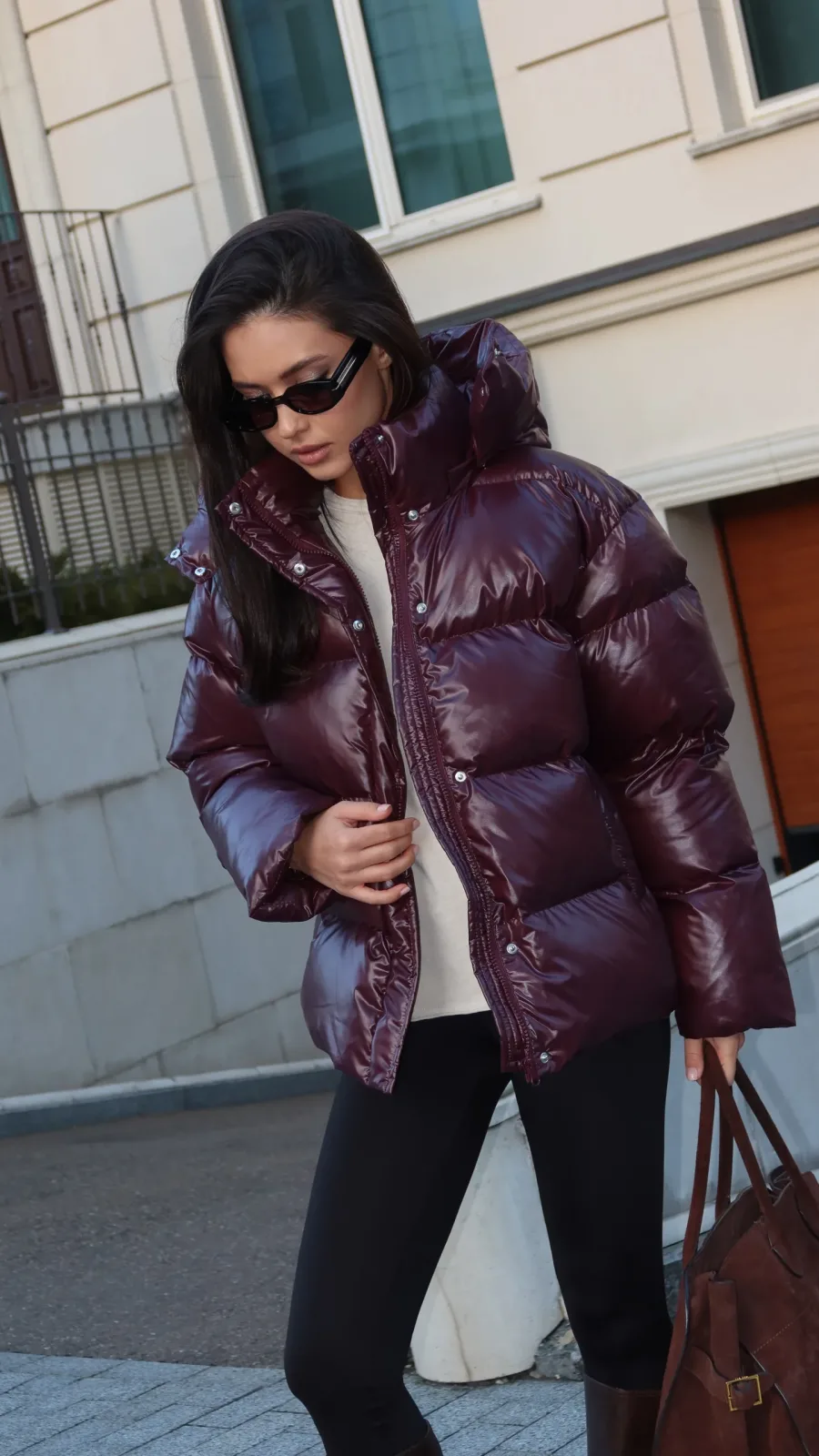 Piumino con coulisse bordeaux lucido